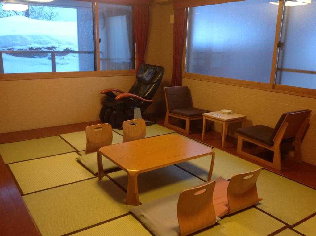 Hanakagura Higashikagura Номер фото